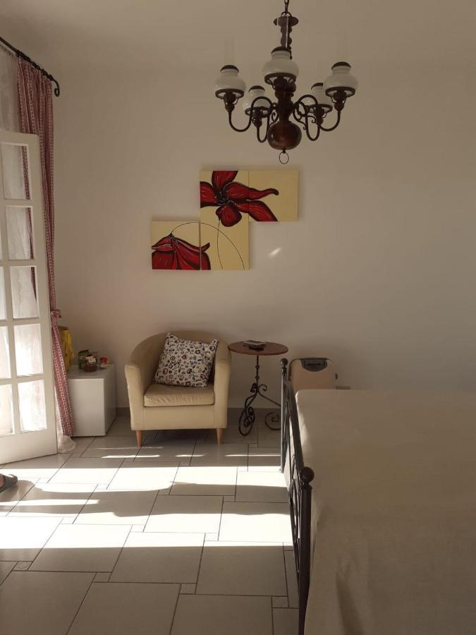 La Terrazzina Sul Tramonto Bed & Breakfast Forio  Exterior photo