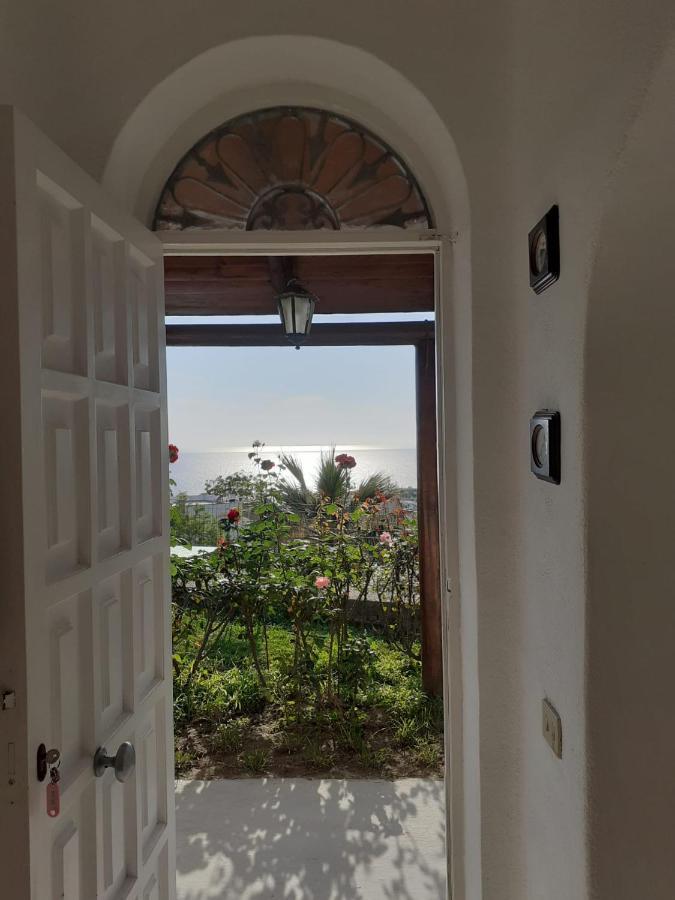 La Terrazzina Sul Tramonto Bed & Breakfast Forio  Exterior photo