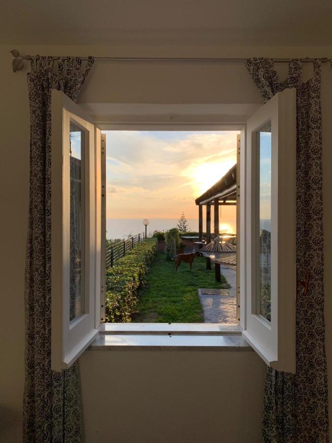 La Terrazzina Sul Tramonto Bed & Breakfast Forio  Exterior photo